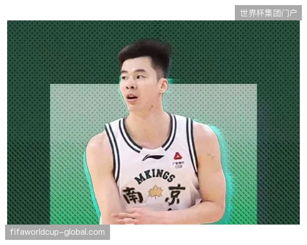 本土得分王郭昊文成自由球员，多支季后赛球队展开顶薪追逐